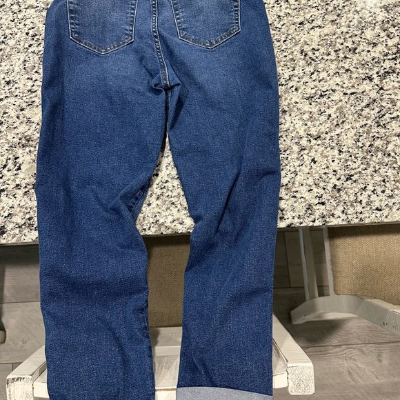 Womens size 25 Levi’s jeans good condition - Picture 3 of 6